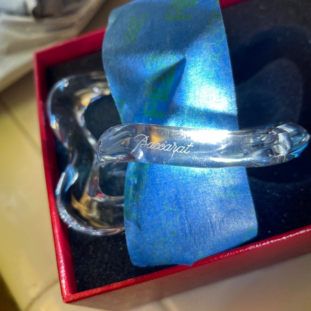 Baccarat Entwined Hearts - Picture 5 of 5